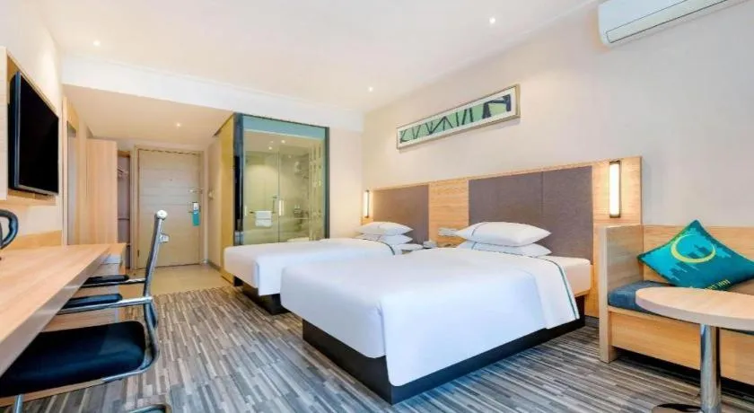 Bed in City Comfort Inn Chongqing Shiqiao Plaza Metro Station