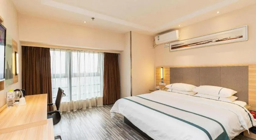 Bed in City Comfort Inn Chongqing Daping Shidai Tianjie