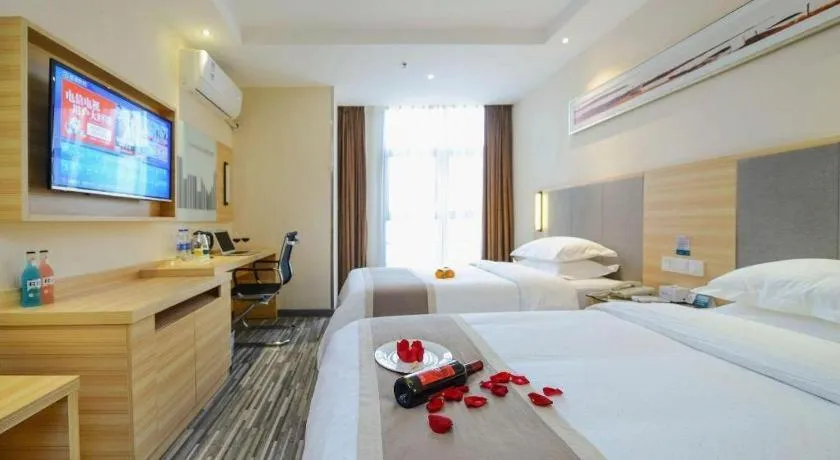 Bed in City Comfort Inn Chongqing Daping Shidai Tianjie
