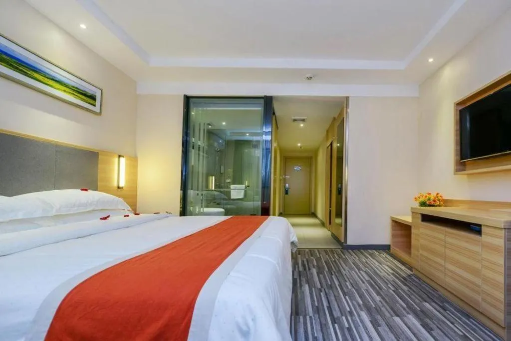 Bed in City Comfort Inn Chongqing Daping Shidai Tianjie