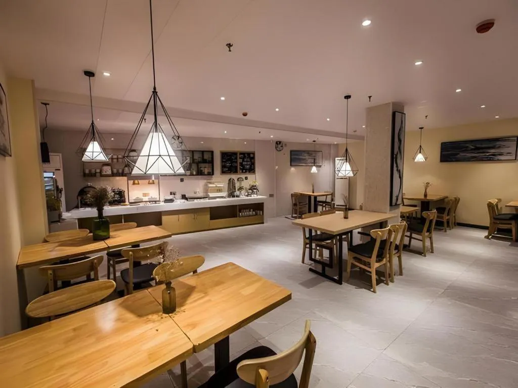 City Comfort Inn Shaoguan High-speed Railway Station Xilian Examination Center