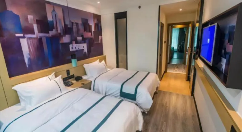 Bed in City Comfort Inn Shaoguan High-speed Railway Station Xilian Examination Center