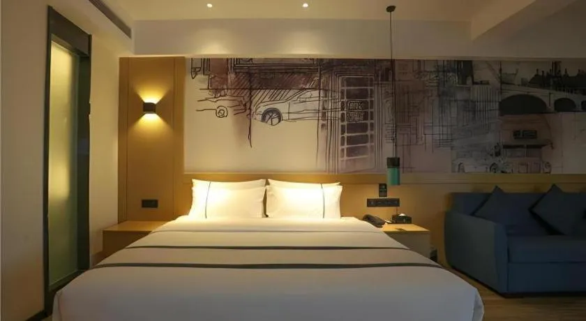 Bed in City Comfort Inn Changde Lixian Taohuatan