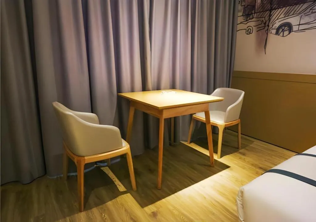 Bed in City Comfort Inn Changde Lixian Taohuatan