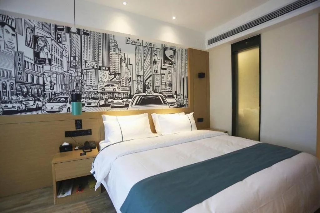 Bed in City Comfort Inn Changde Lixian Taohuatan