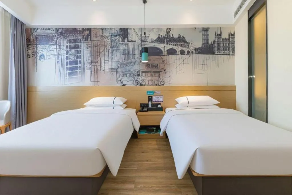 Bed in City Comfort Inn Changde Lixian Taohuatan