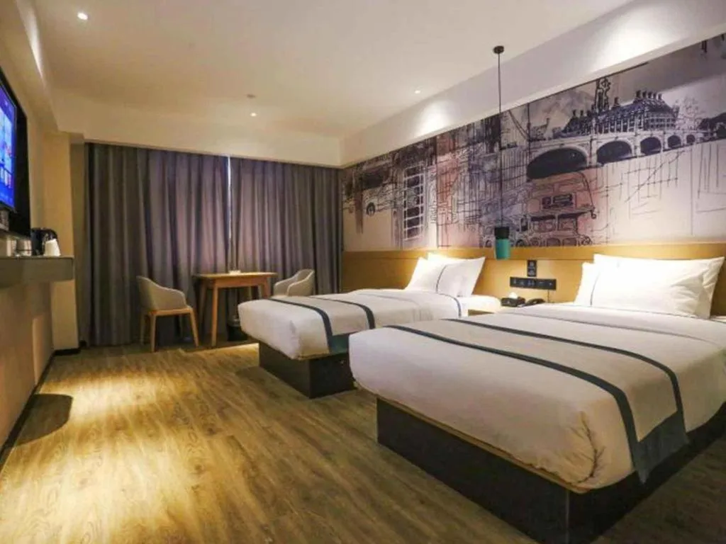 Bed in City Comfort Inn Changde Lixian Taohuatan