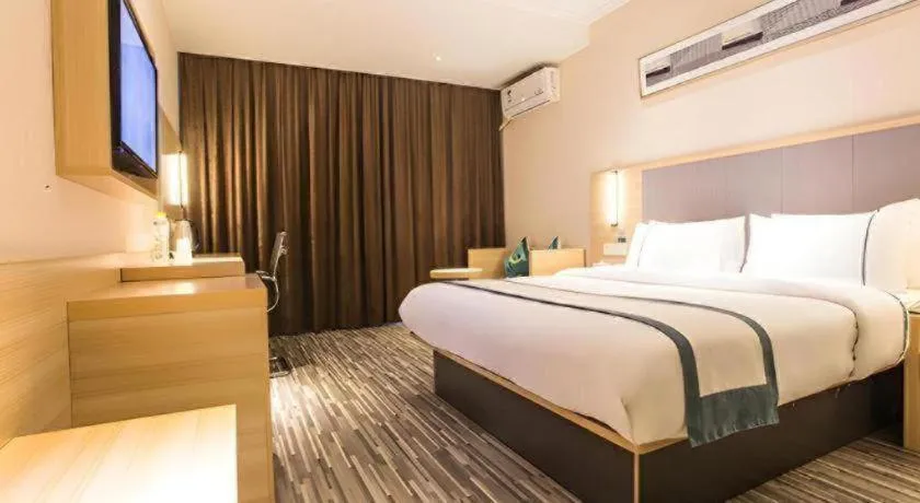 Bed in City Comfort Inn Nanning Mingxiu East Road Shishan Park Metro Station