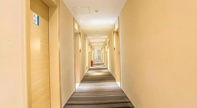 City Comfort Inn Nanning Mingxiu East Road Shishan Park Metro Station