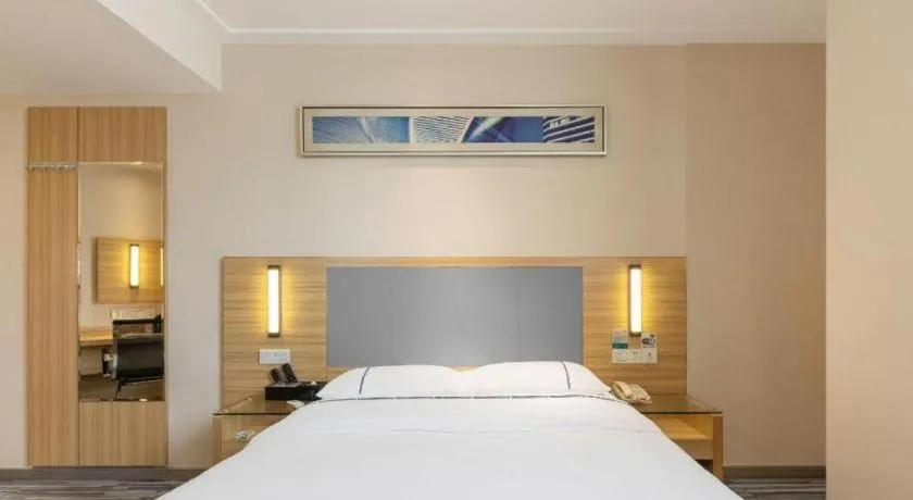 Bed in City Comfort Inn Nanning Mingxiu East Road Shishan Park Metro Station