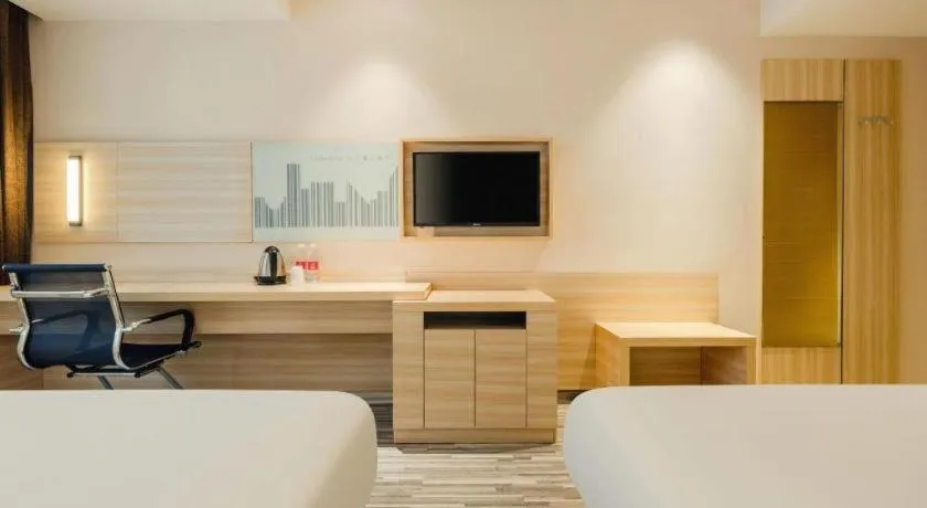 Bed in City Comfort Inn Nanning Mingxiu East Road Shishan Park Metro Station