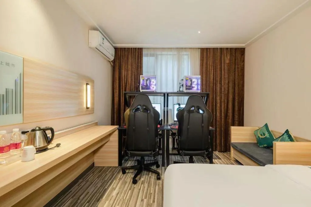 Bed in City Comfort Inn Nanning Mingxiu East Road Shishan Park Metro Station