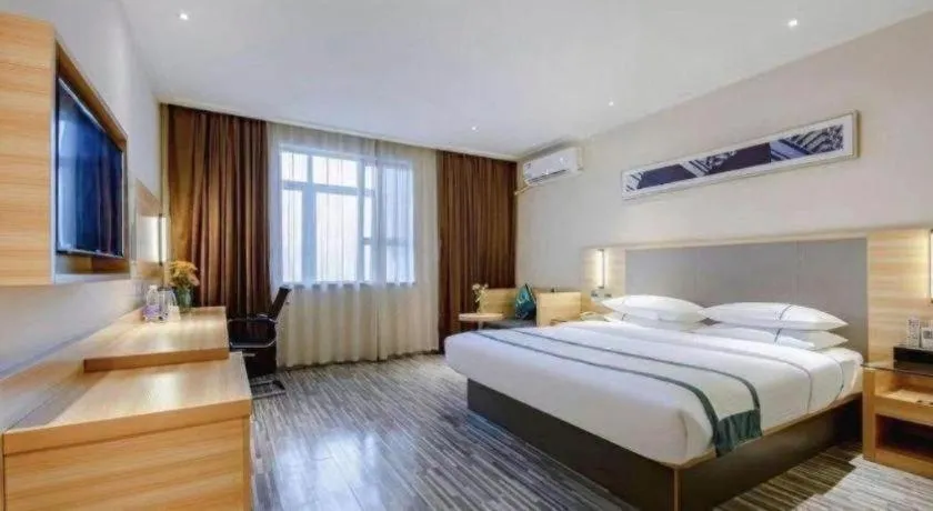 Bed in City Comfort Inn Nanning Mingxiu East Road Shishan Park Metro Station