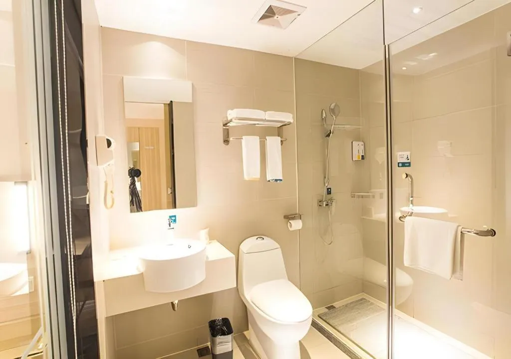 City Comfort Inn Nanning Mingxiu East Road Shishan Park Metro Station