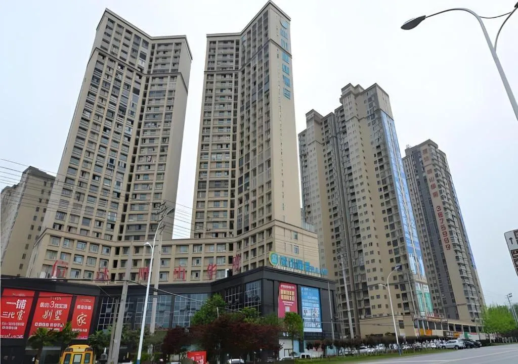 City Comfort Inn Huanggang Qichun Exhibition Center