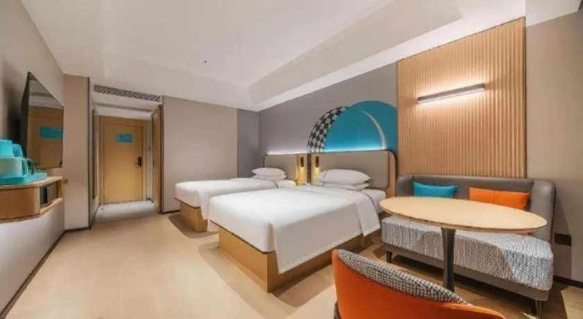 Bed in City Comfort Inn Zhanjiang Mazhang Pedestrian Street High-speed Railway West Station