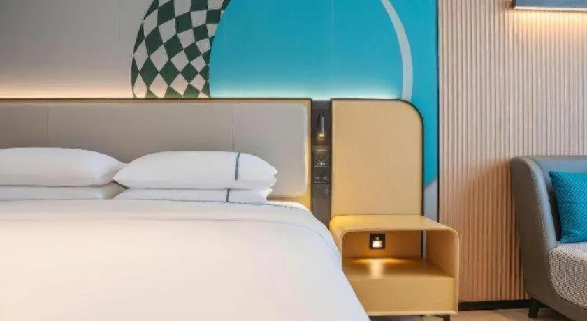 Bed in City Comfort Inn Zhanjiang Mazhang Pedestrian Street High-speed Railway West Station