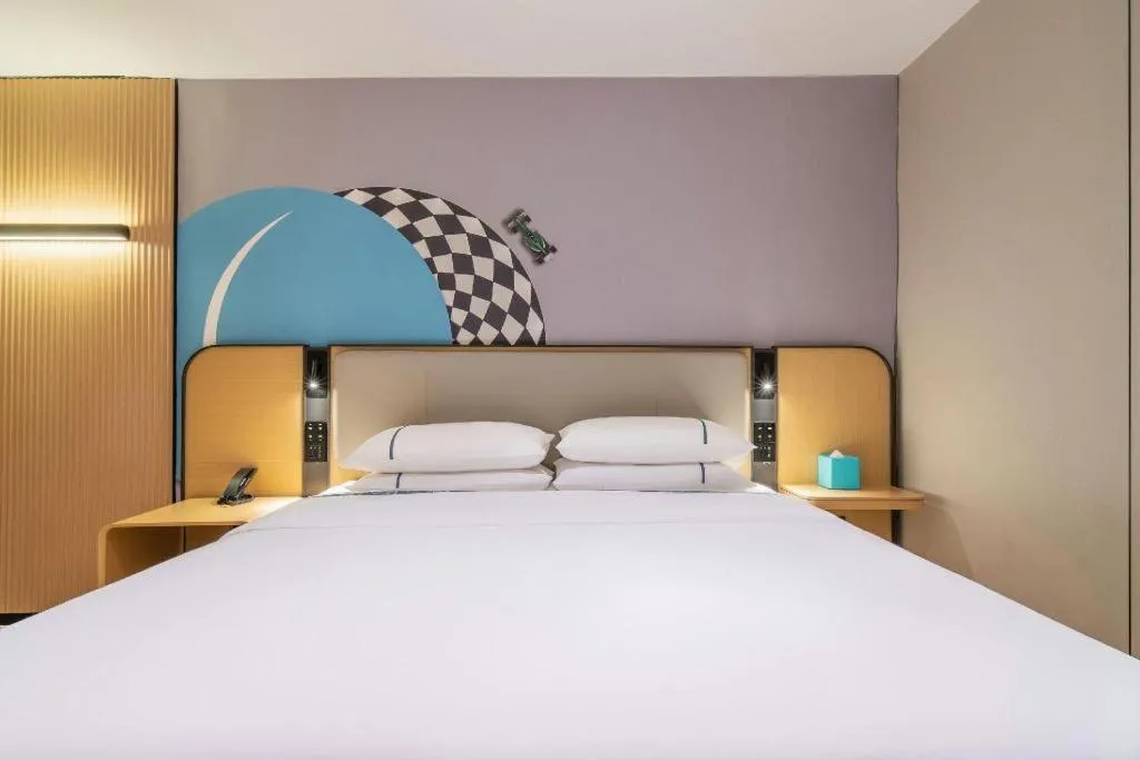 Bed in City Comfort Inn Zhanjiang Mazhang Pedestrian Street High-speed Railway West Station