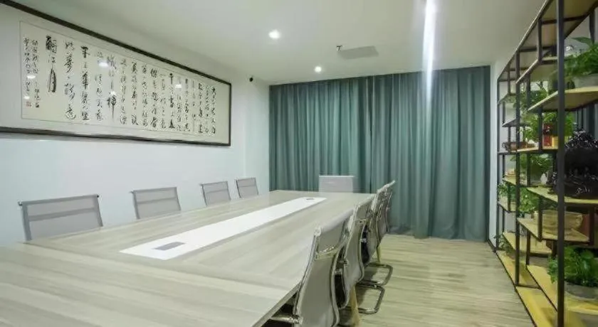 City Comfort Inn Chibi Walking Street