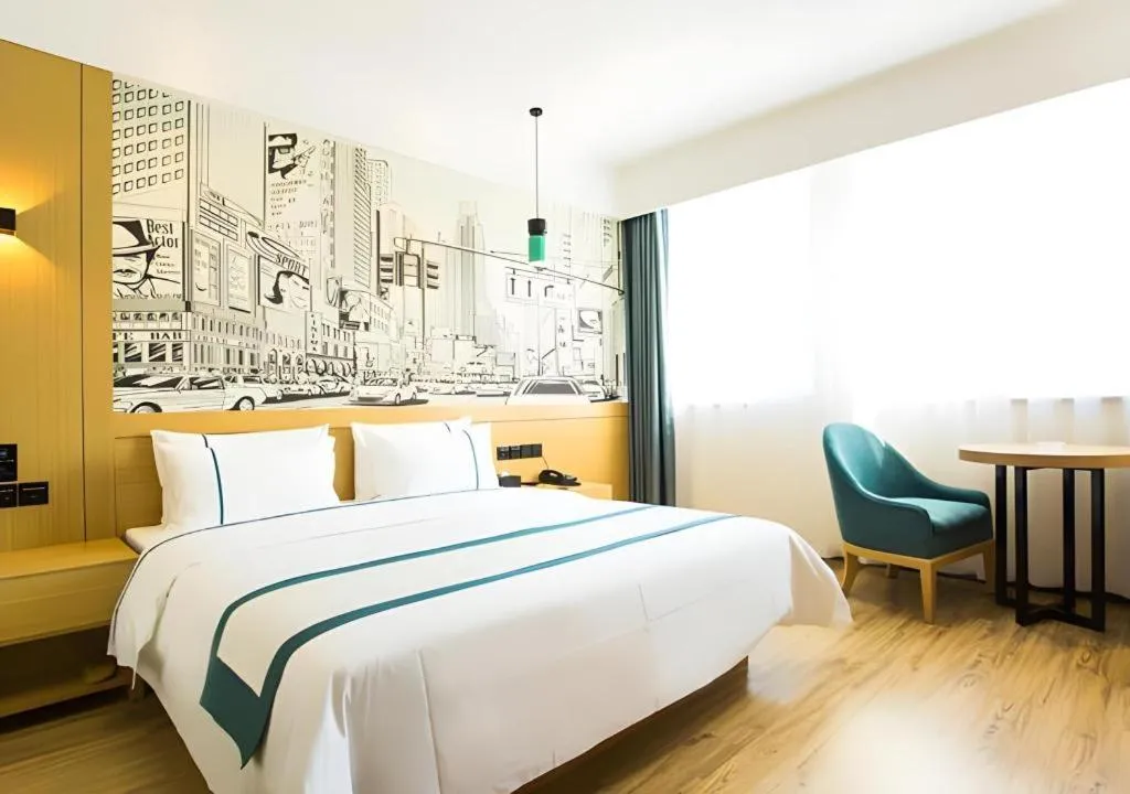 Bed in City Comfort Inn Chibi Walking Street