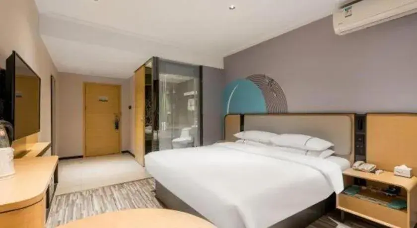 Bed in City Comfort Inn Foshan Kuiqi Road Metro Station Bed in City Comfort Inn Foshan Kuiqi Road Metro Station