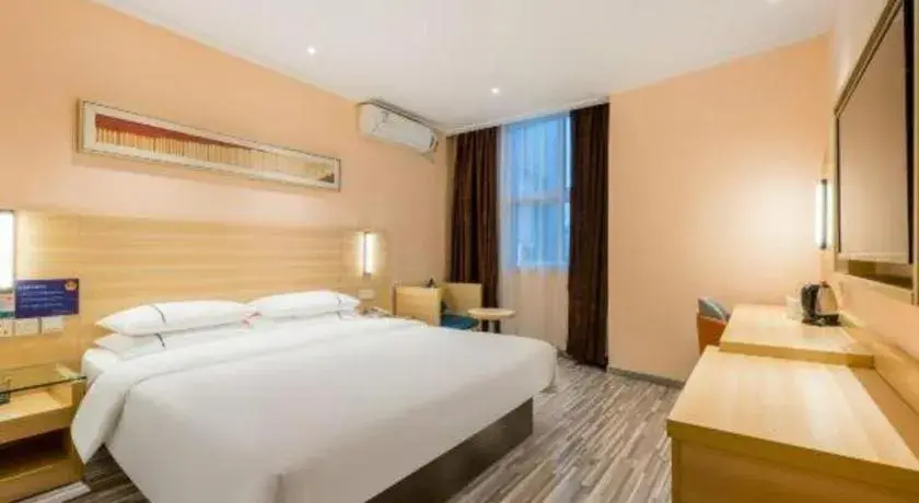 Bed in City Comfort Inn Foshan Kuiqi Road Metro Station Bed in City Comfort Inn Foshan Kuiqi Road Metro Station