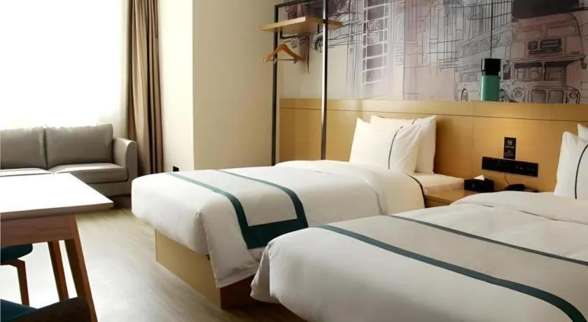 Bed in City Comfort Inn Yingcheng Walking Street