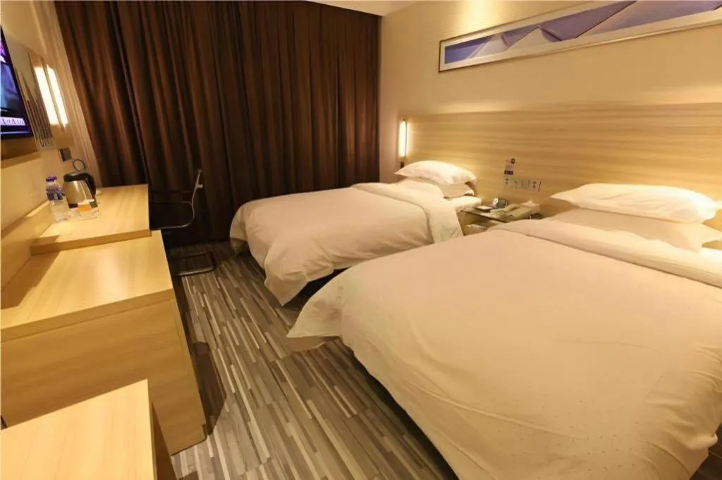 Bed in City Comfort Inn Yingcheng Walking Street