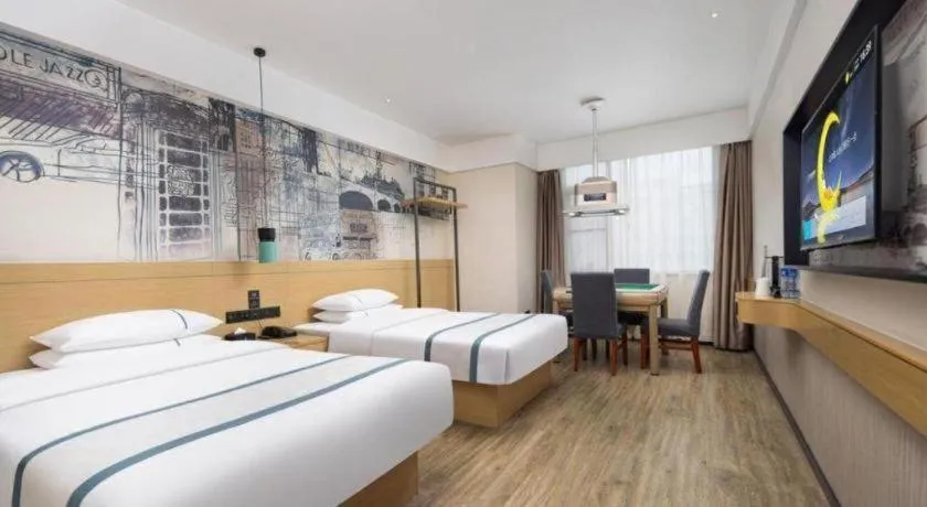 Bed in City Comfort Inn Yingcheng Walking Street