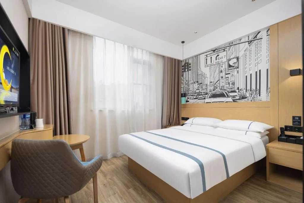 Bed in City Comfort Inn Yingcheng Walking Street