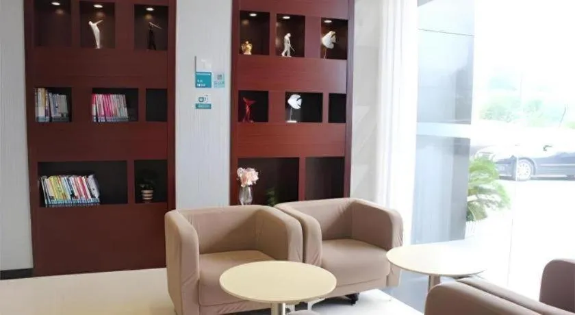 City Comfort Inn Changsha West Station Lugu Meixi Lake East Branch