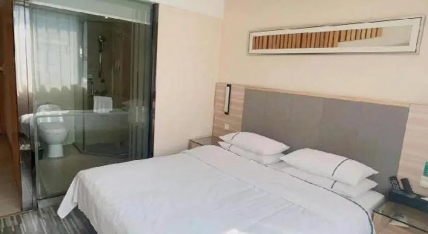 Bed in City Comfort Inn Tongren High-speed Railway Station