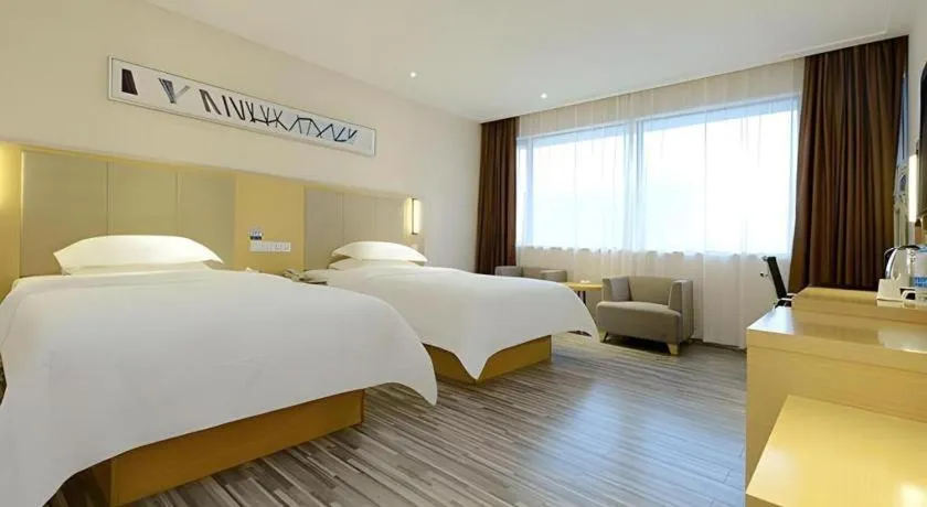 Bed in City Comfort Inn Tongren High-speed Railway Station