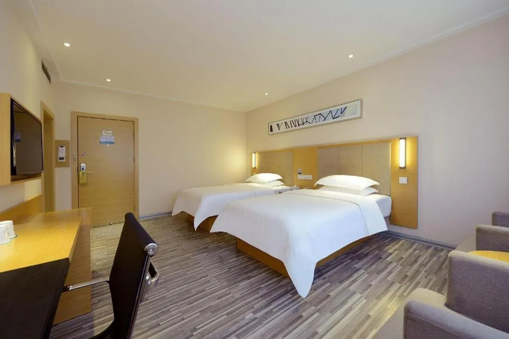 Bed in City Comfort Inn Tongren High-speed Railway Station