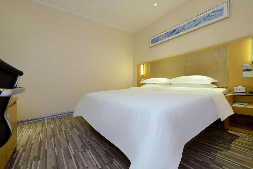 Bed in City Comfort Inn Tongren High-speed Railway Station