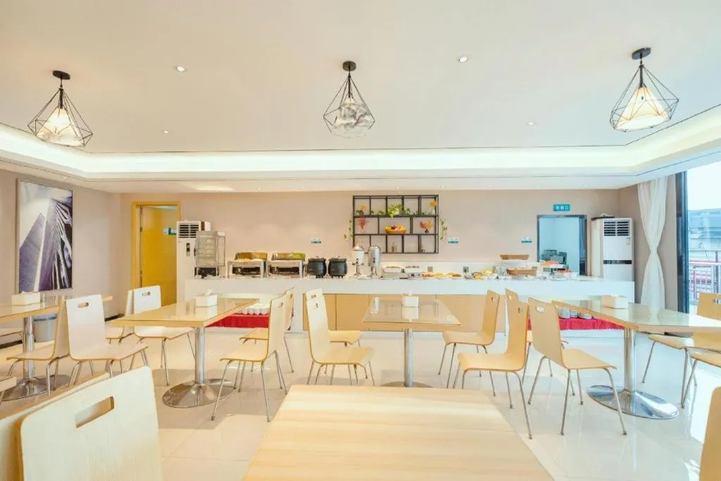 City Comfort Inn Guilin Two Rivers and Four Lakes Sun and Moon Shuangta