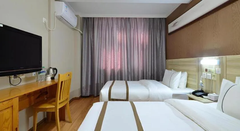 Bed in JTour Inn Wuchang Zhongnan University of Economics and Law