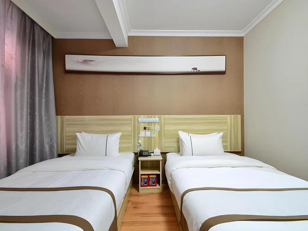 Bed in JTour Inn Wuchang Zhongnan University of Economics and Law