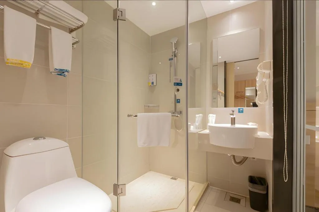 City Comfort Inn Liuzhou Wuxing Walking Street