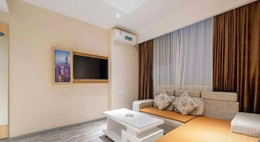 Bed in City Comfort Inn Liuzhou Wuxing Walking Street