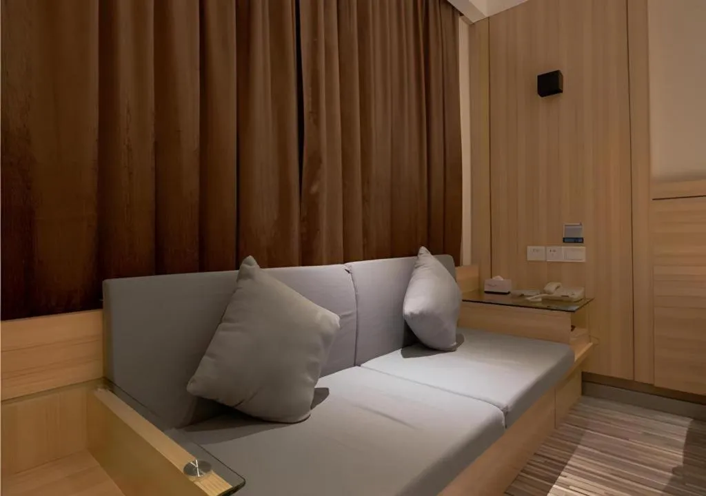 City Comfort Inn Liuzhou Wuxing Walking Street