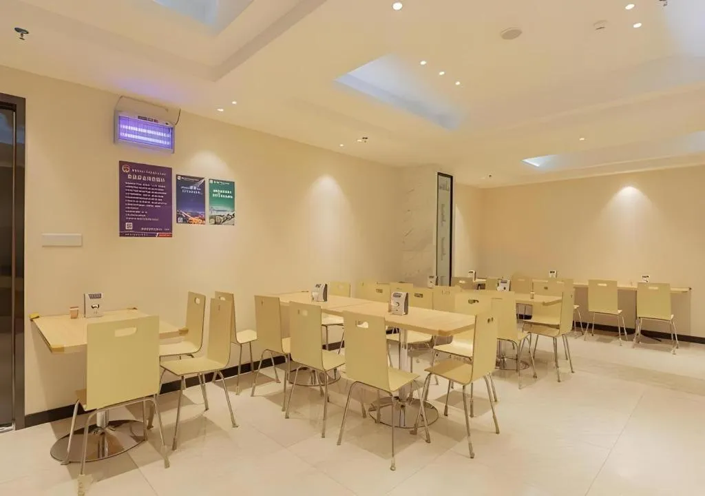 City Comfort Inn Liuzhou Wuxing Walking Street