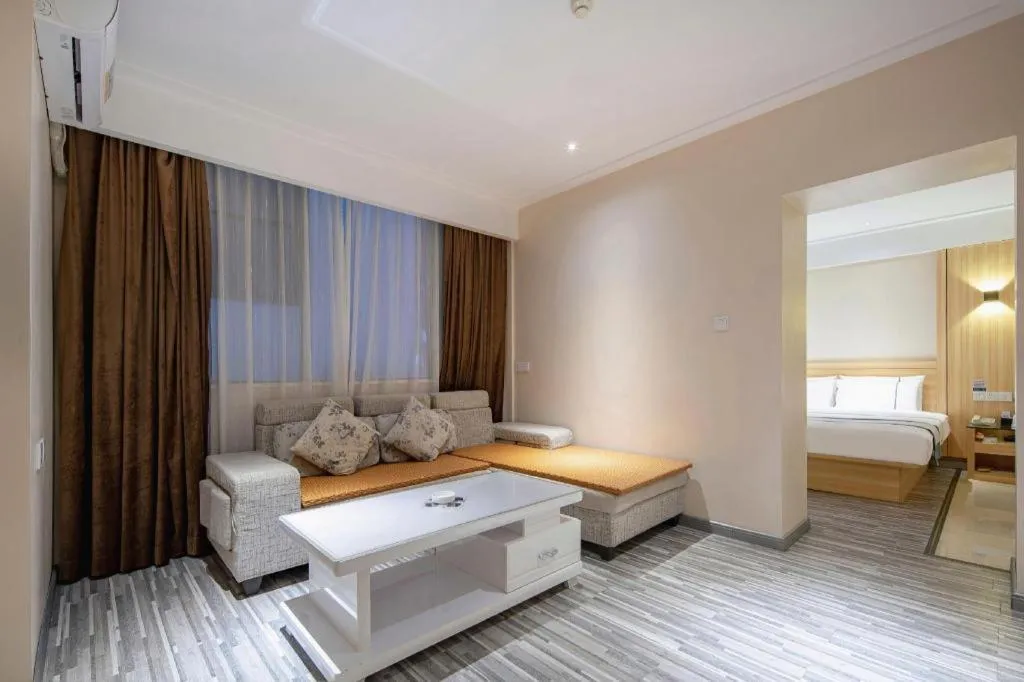 Bed in City Comfort Inn Liuzhou Wuxing Walking Street