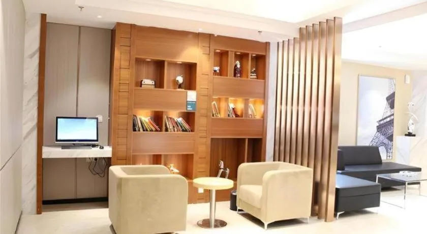 City Comfort Inn Zhuhai University Town Tangjiawan Plaza