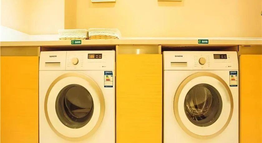 City Comfort Inn Wuzhou Bus Station