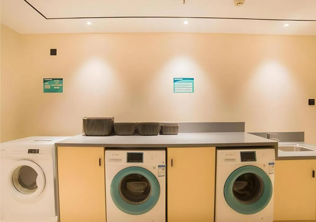 City Comfort Inn Liuzhou Wuxing Walking Street Zhonghuan Tower