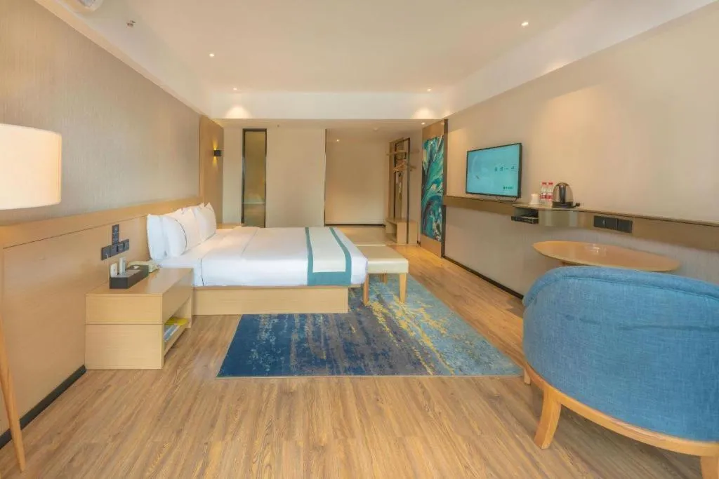 Bed in City Comfort Inn Liuzhou Wuxing Walking Street Zhonghuan Tower