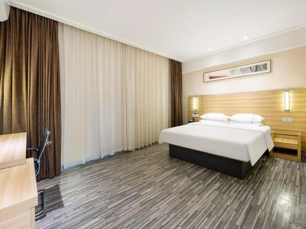 Bed in City Comfort Inn Baise Jingxi Caifu Plaza