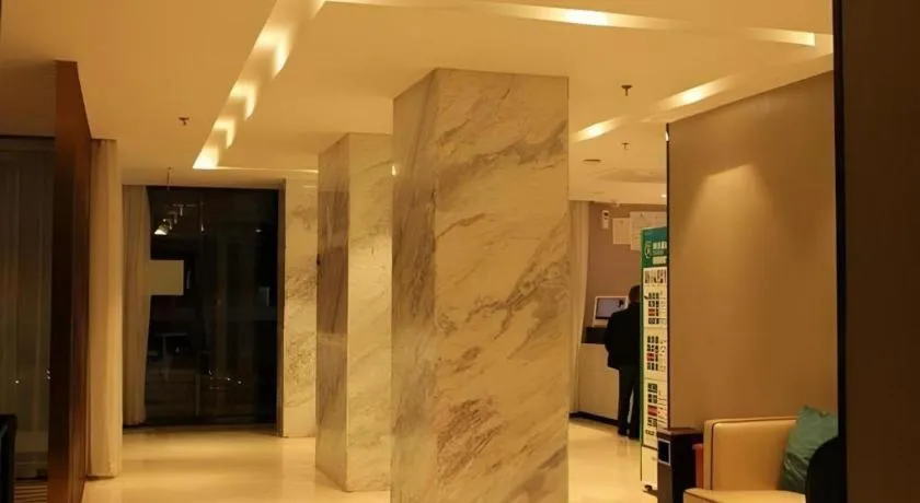 City Comfort Inn Baise Jingxi Caifu Plaza