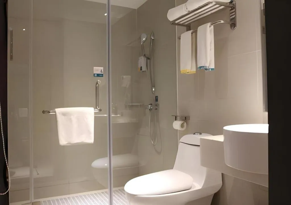 City Comfort Inn Baise Jingxi Caifu Plaza